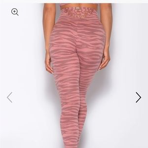 Bombshell sexy back leggings